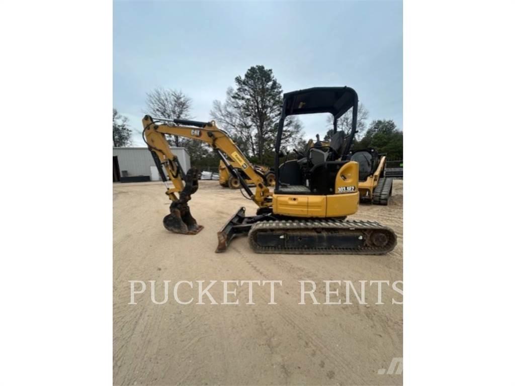 CAT 303.5E2CR Paletli ekskavatörler