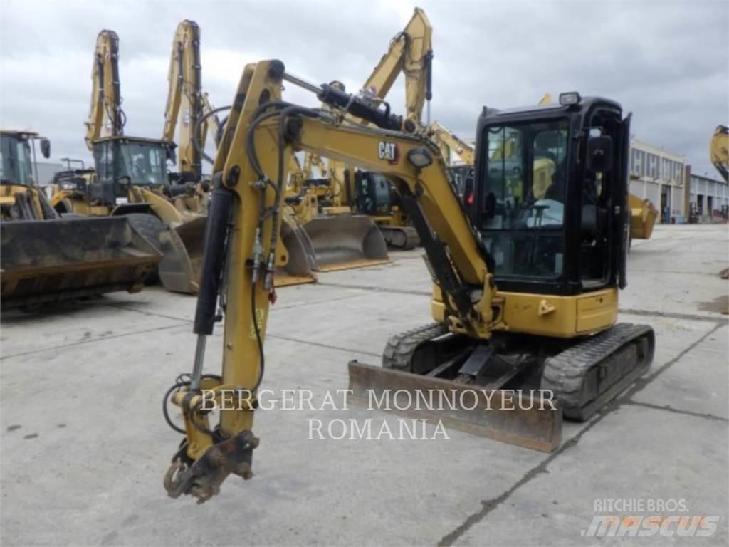 CAT 303.5E2CR Paletli ekskavatörler