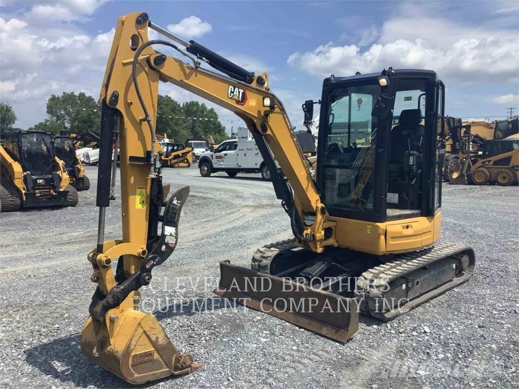 CAT 303.5E2CR Paletli ekskavatörler