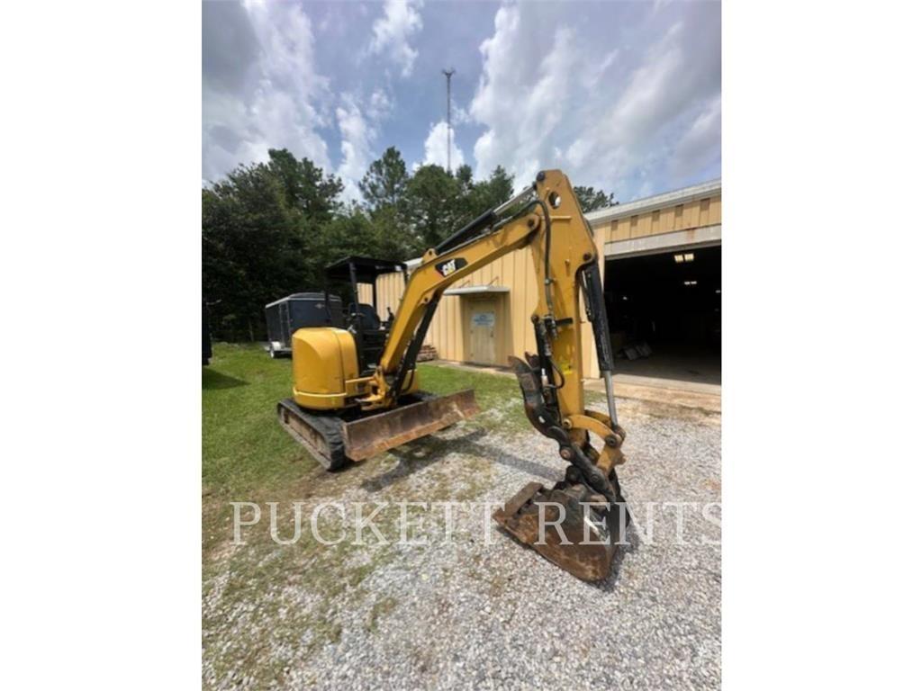 CAT 303.5E2CR Paletli ekskavatörler
