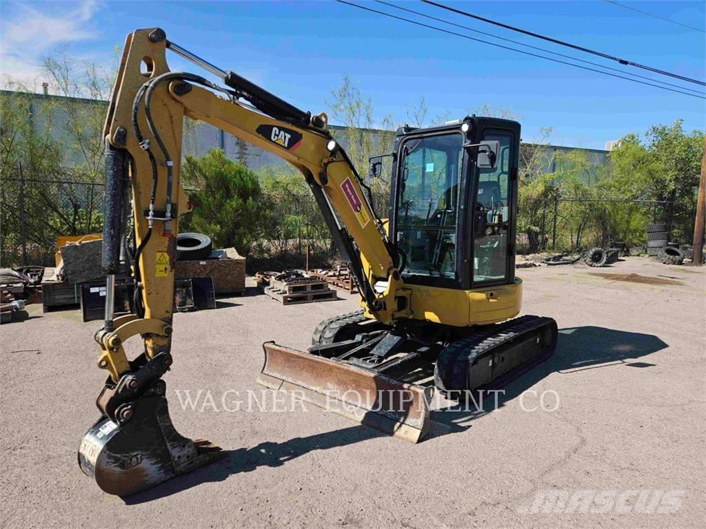 CAT 303.5E2CR Paletli ekskavatörler