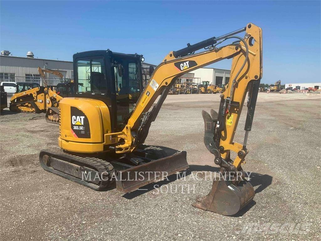 CAT 303.5E2CR Paletli ekskavatörler
