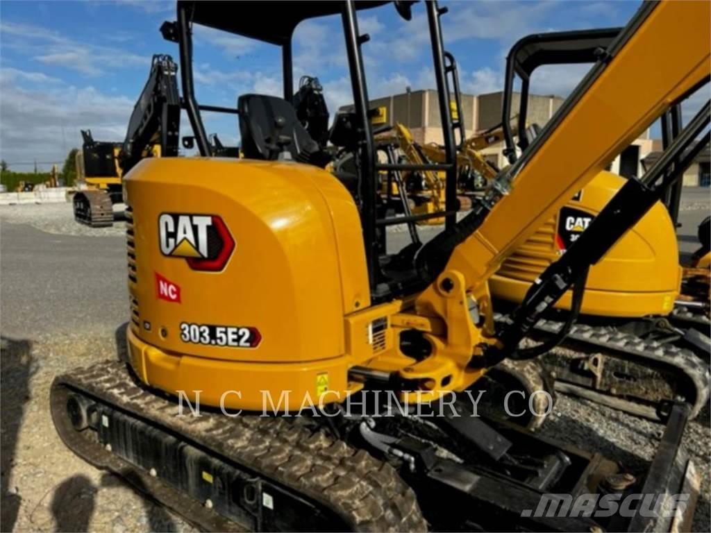 CAT 303.5E2CRN Paletli ekskavatörler