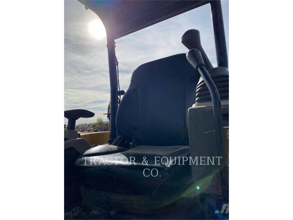 CAT 303.5E2CRN Paletli ekskavatörler