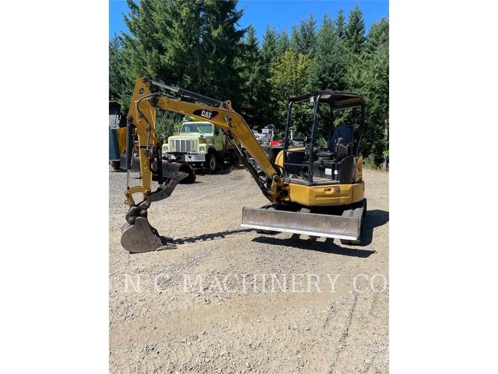 CAT 303.5E2CRN Paletli ekskavatörler