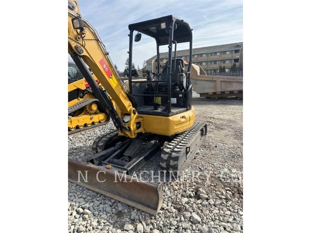 CAT 303.5E2CRN Paletli ekskavatörler