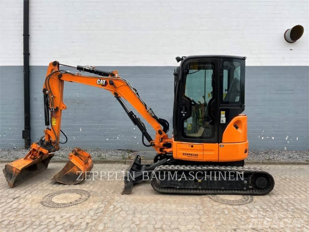 CAT 303.5ECR Paletli ekskavatörler