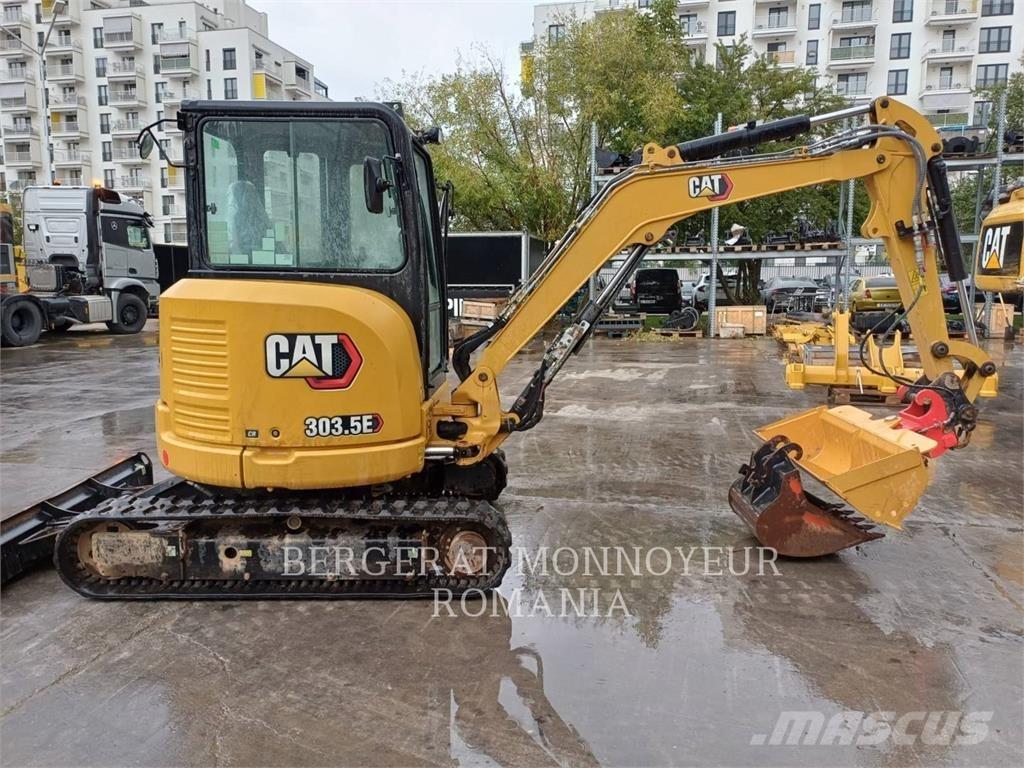 CAT 303.5ECR Paletli ekskavatörler