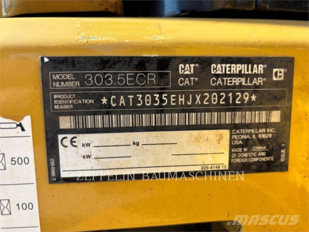 CAT 303.5ECR Paletli ekskavatörler