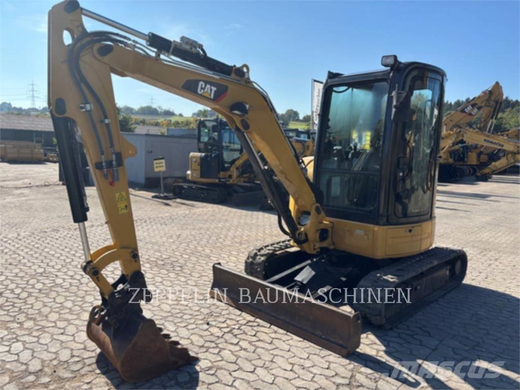CAT 303.5ECR Paletli ekskavatörler