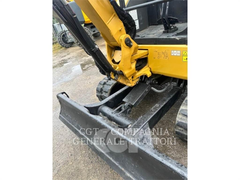 CAT 303 E CR Paletli ekskavatörler