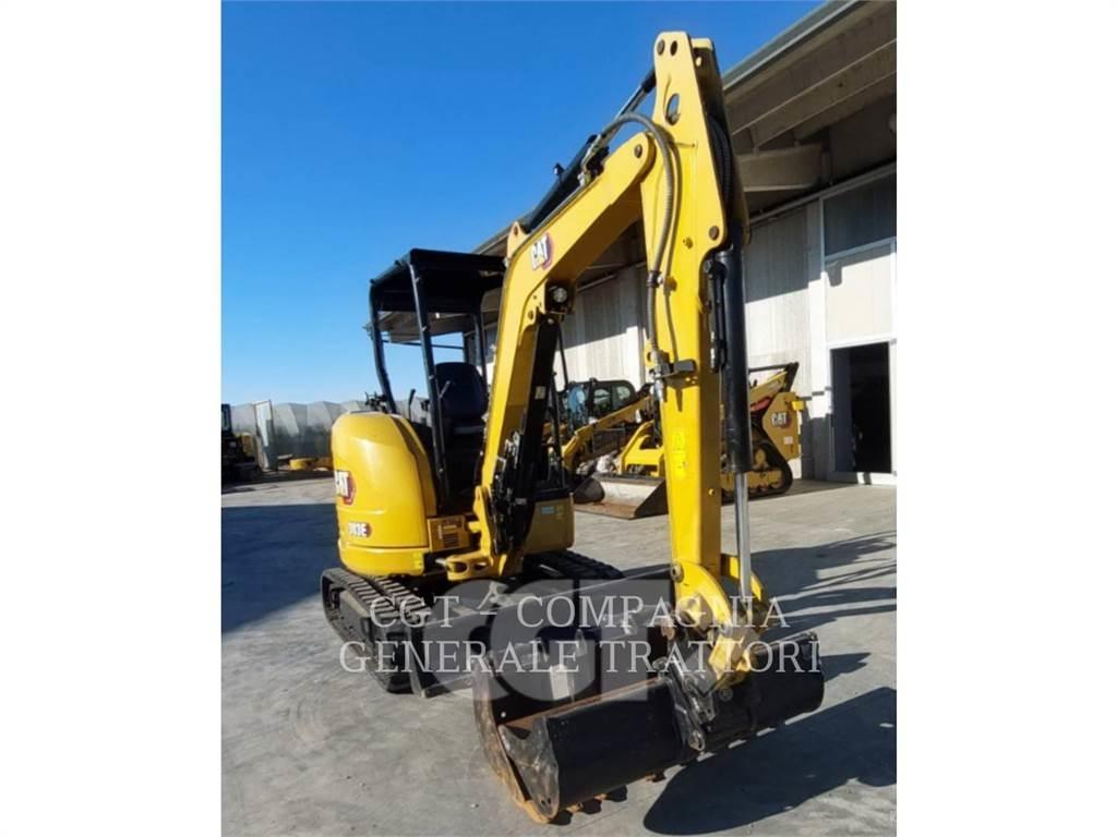 CAT 303 E CR Paletli ekskavatörler
