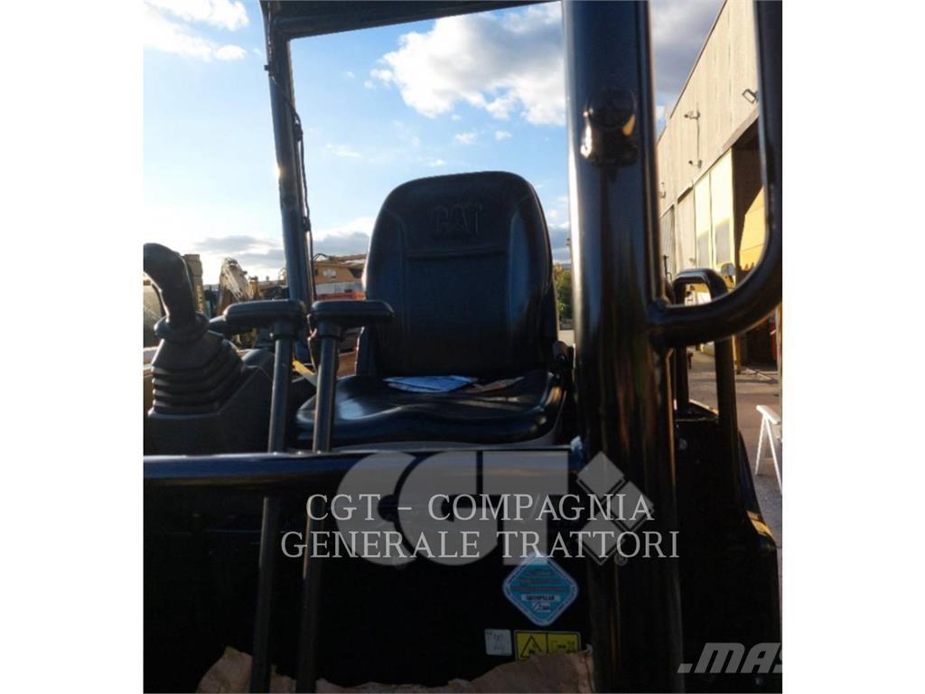 CAT 303 E CR Paletli ekskavatörler