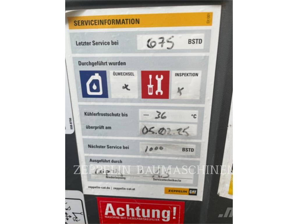 CAT 303CR-07A Paletli ekskavatörler