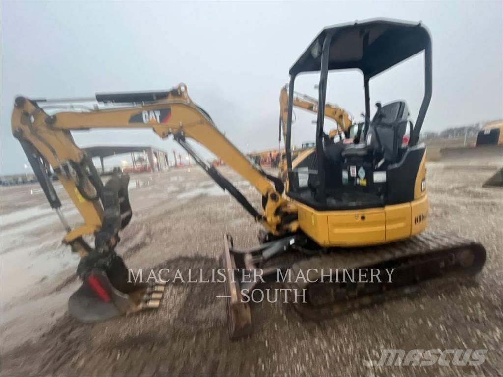 CAT 303E Paletli ekskavatörler