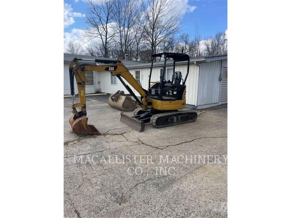 CAT 303ECR Paletli ekskavatörler