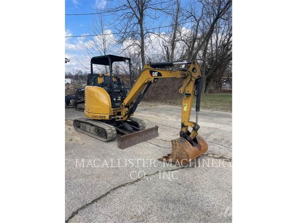 CAT 303ECR Paletli ekskavatörler