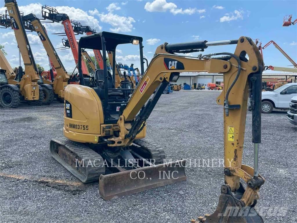 CAT 303ECR Paletli ekskavatörler