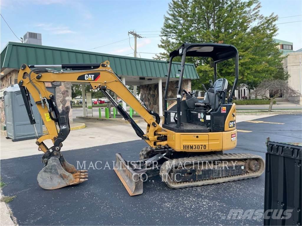 CAT 303ECR Paletli ekskavatörler