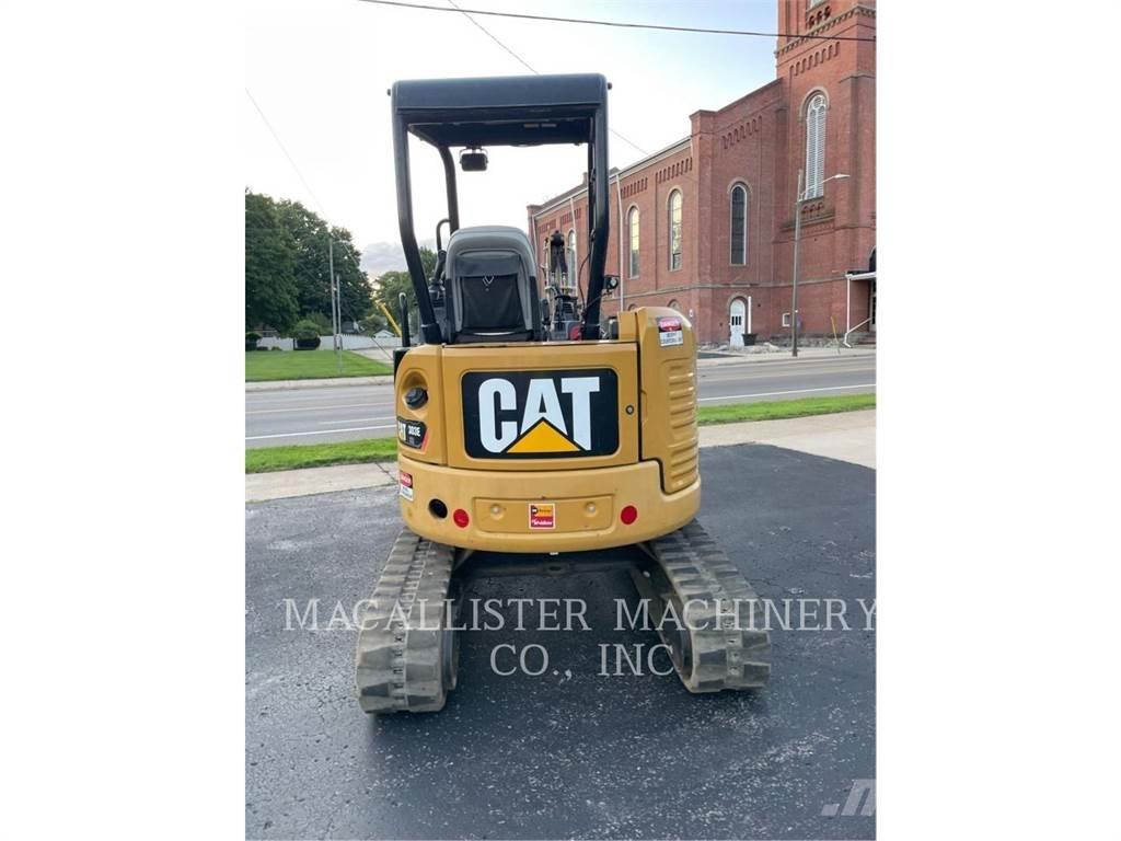 CAT 303ECR Paletli ekskavatörler
