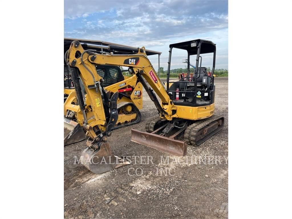 CAT 303ECR Paletli ekskavatörler