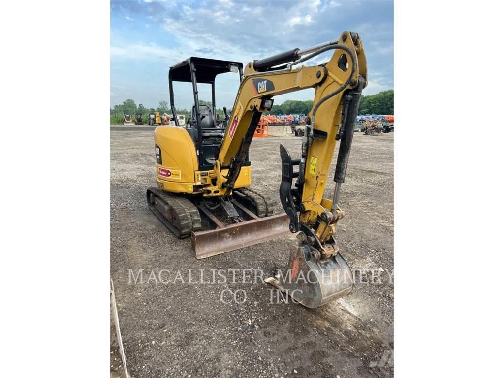 CAT 303ECR Paletli ekskavatörler