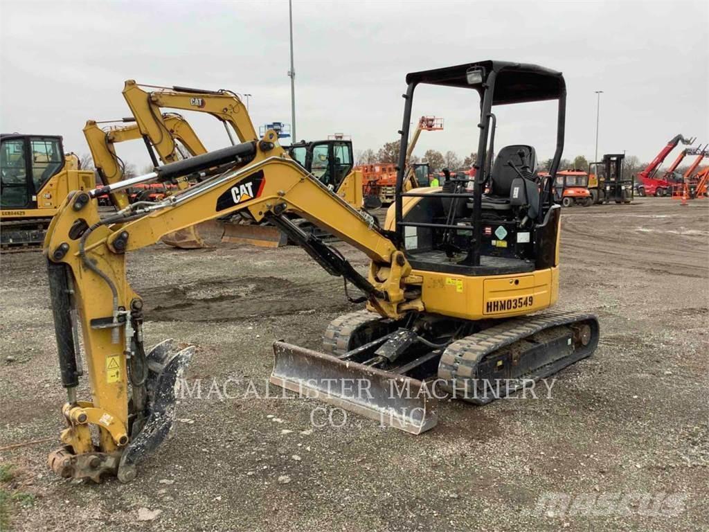 CAT 303ECR Paletli ekskavatörler