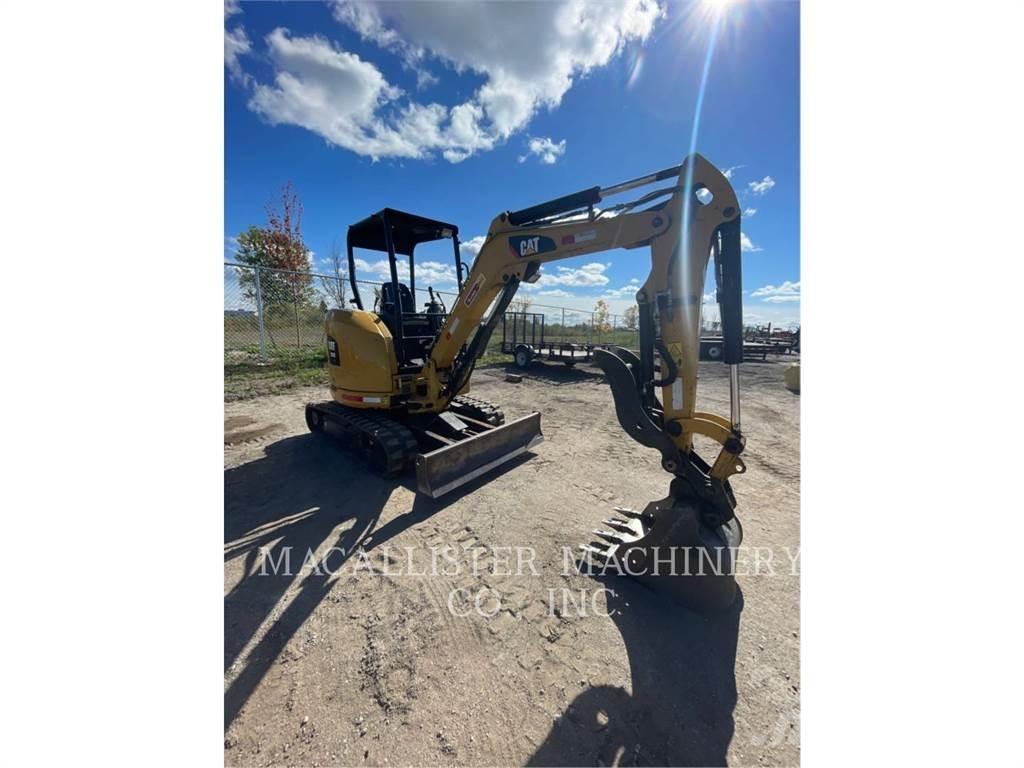 CAT 303ECR Paletli ekskavatörler