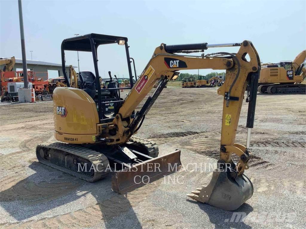 CAT 303ECR Paletli ekskavatörler