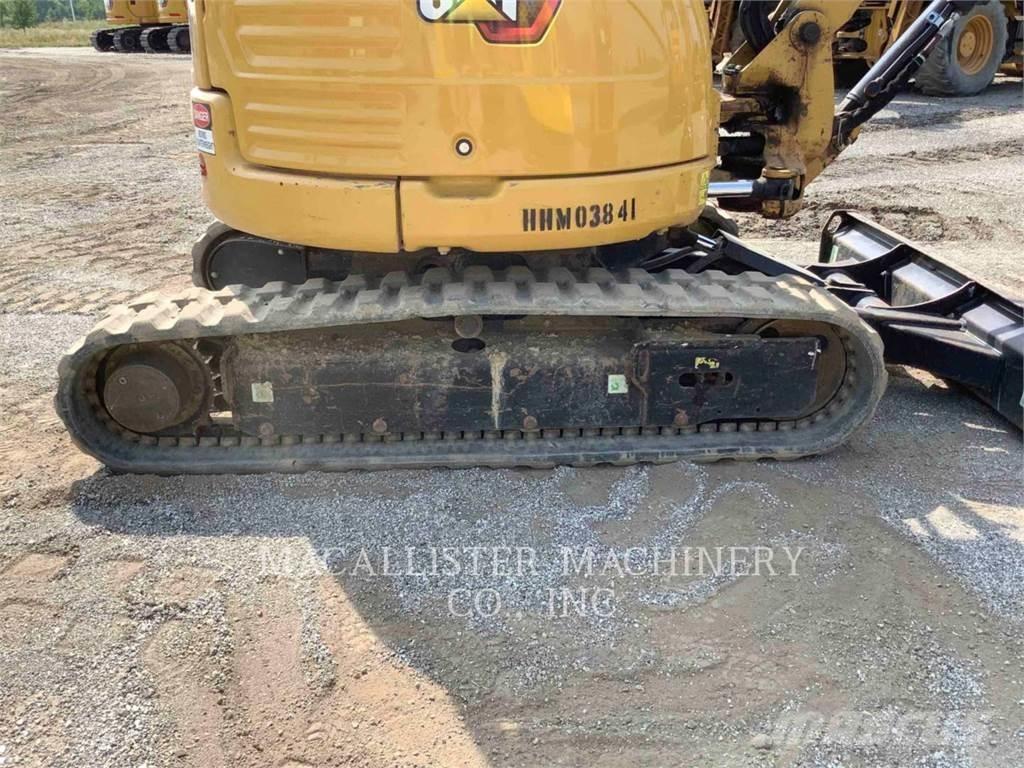 CAT 303ECR Paletli ekskavatörler