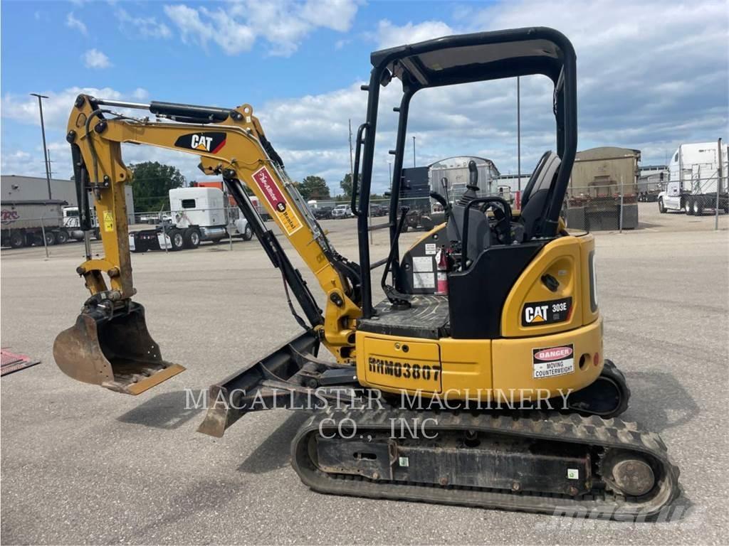CAT 303ECR Paletli ekskavatörler