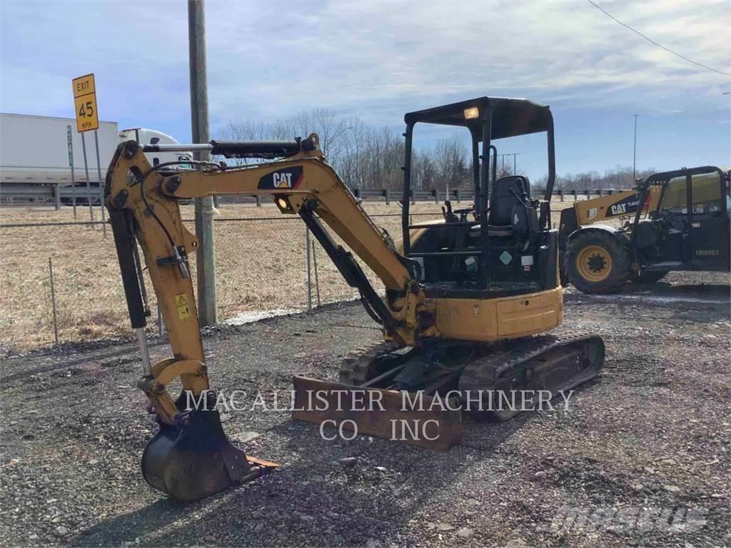 CAT 303ECR Paletli ekskavatörler