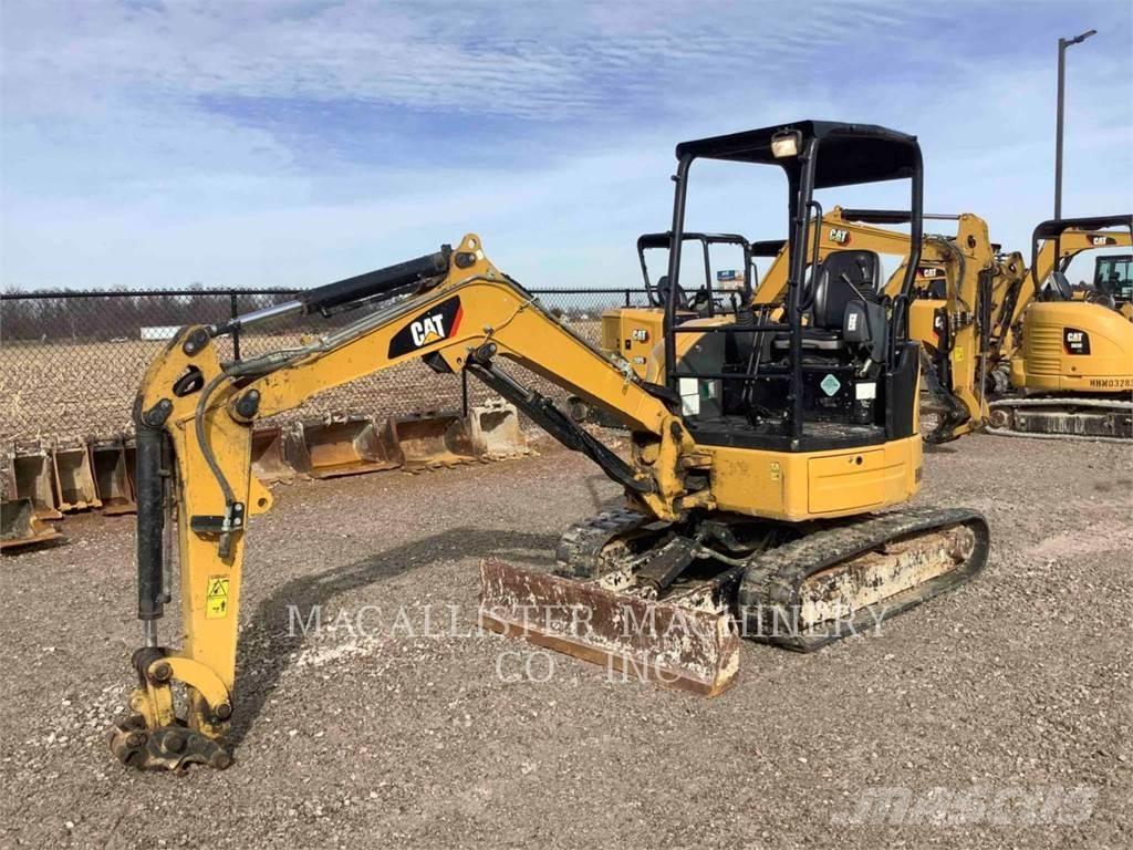 CAT 303ECR Paletli ekskavatörler