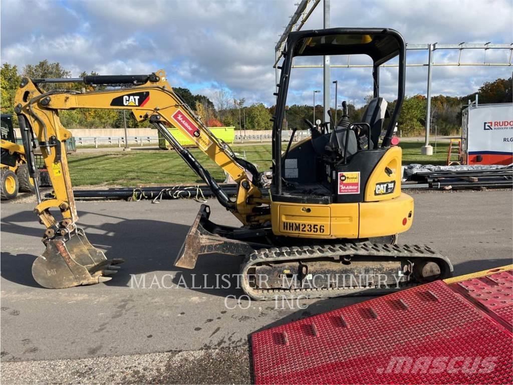 CAT 303ECR Paletli ekskavatörler