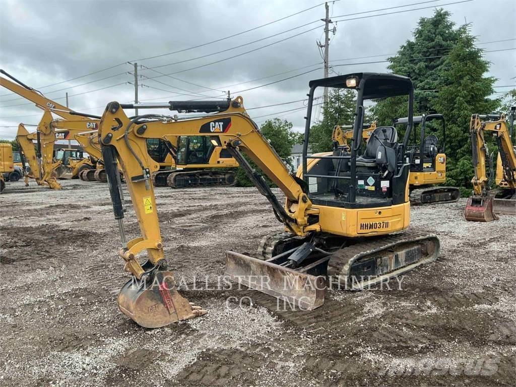 CAT 303ECR Paletli ekskavatörler