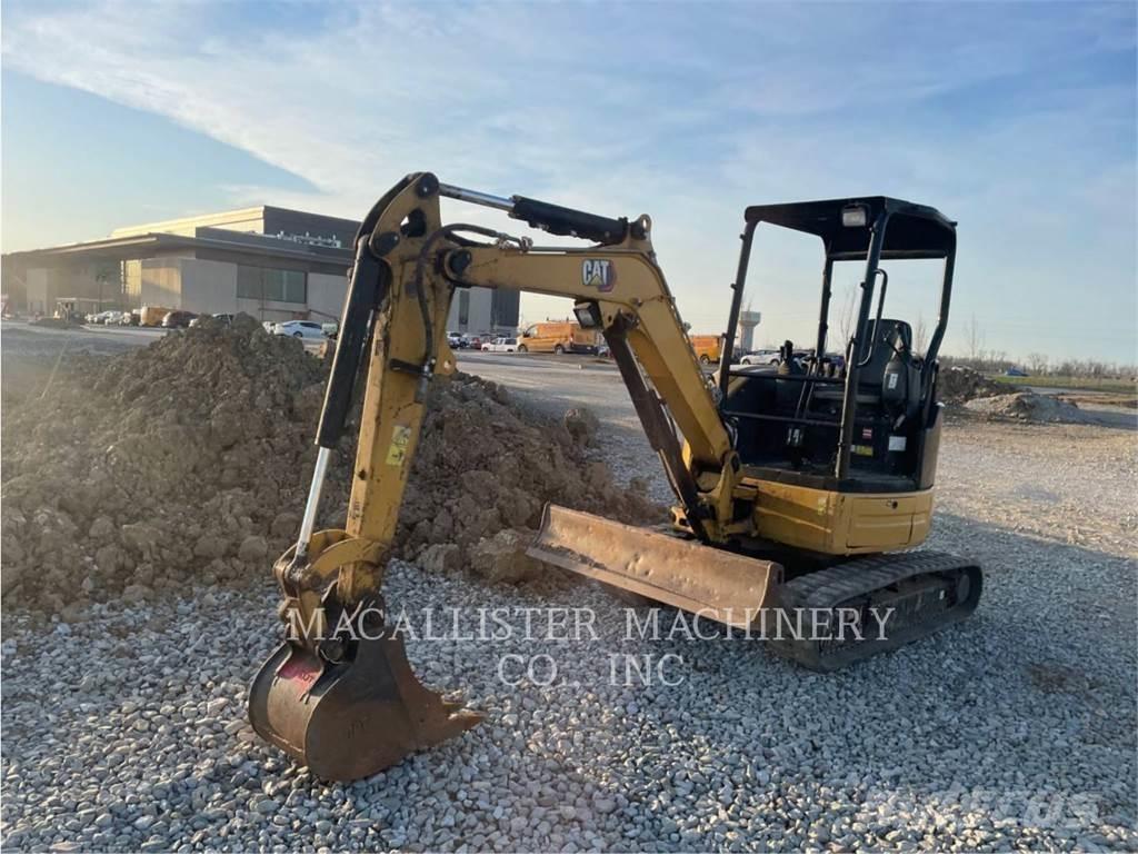 CAT 303ECR Paletli ekskavatörler