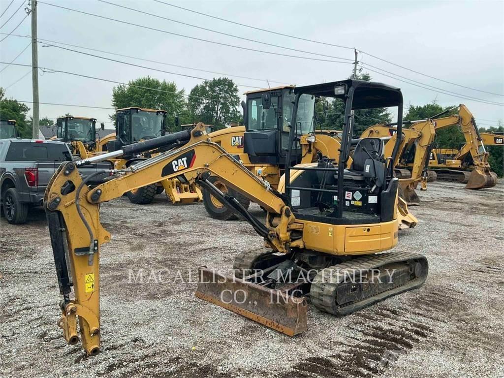 CAT 303ECR Paletli ekskavatörler