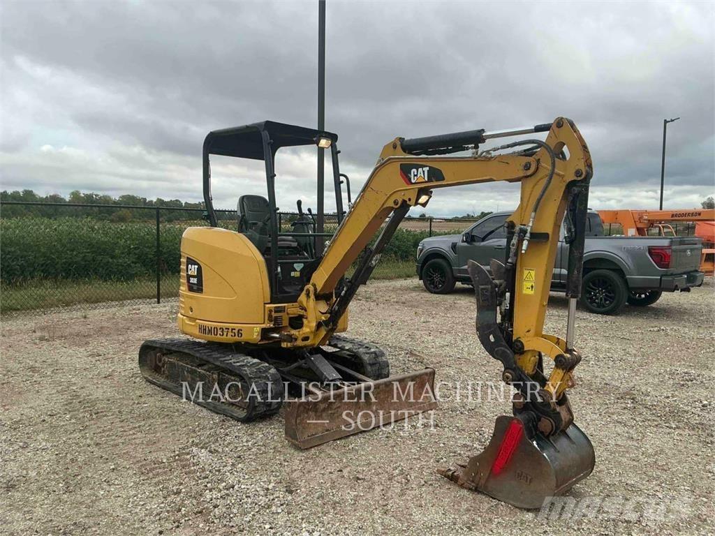 CAT 303ECR Paletli ekskavatörler