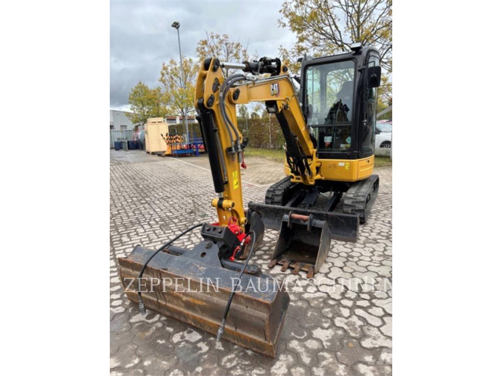 CAT 303ECR Paletli ekskavatörler