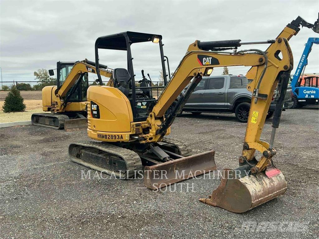 CAT 303ECR Paletli ekskavatörler