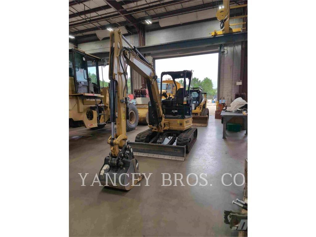 CAT 304 Paletli ekskavatörler