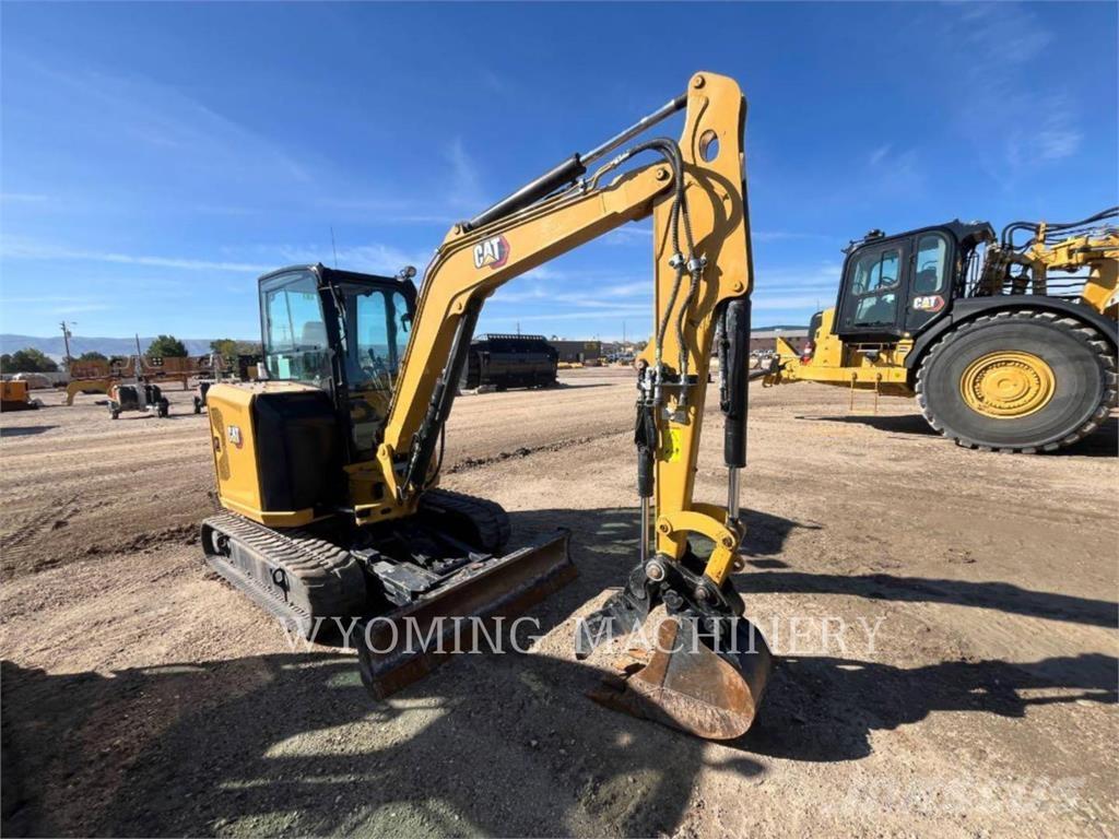 CAT 304 Paletli ekskavatörler