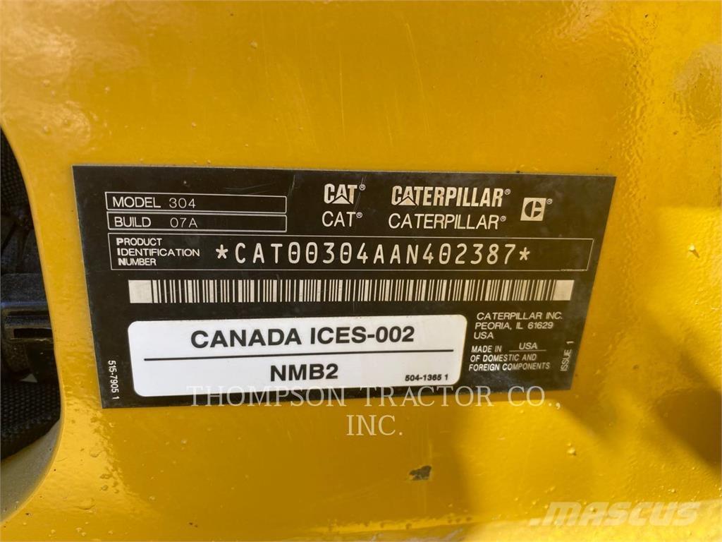 CAT 304 Paletli ekskavatörler