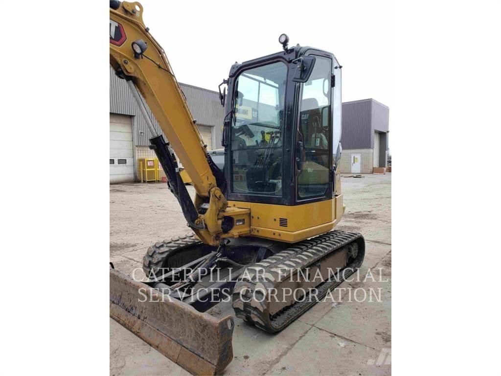 CAT 304 07A Paletli ekskavatörler