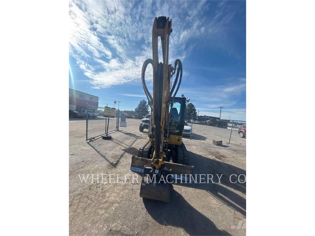 CAT 304 C3 TH Paletli ekskavatörler