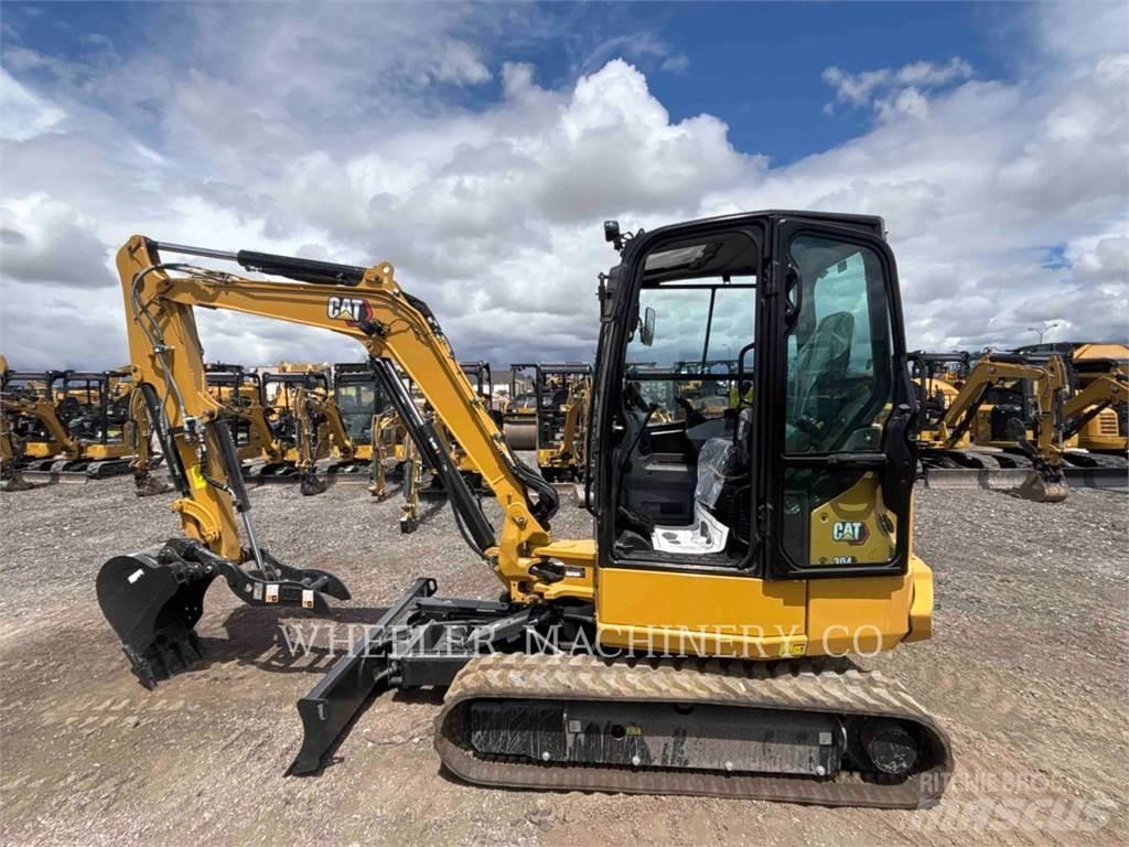 CAT 304 C3 THA Paletli ekskavatörler