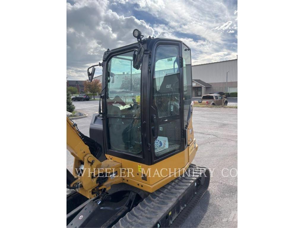 CAT 304 C3 THQ Paletli ekskavatörler
