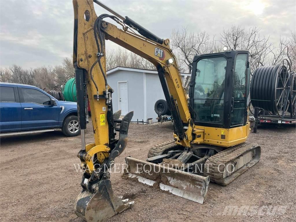 CAT 304 THB Paletli ekskavatörler