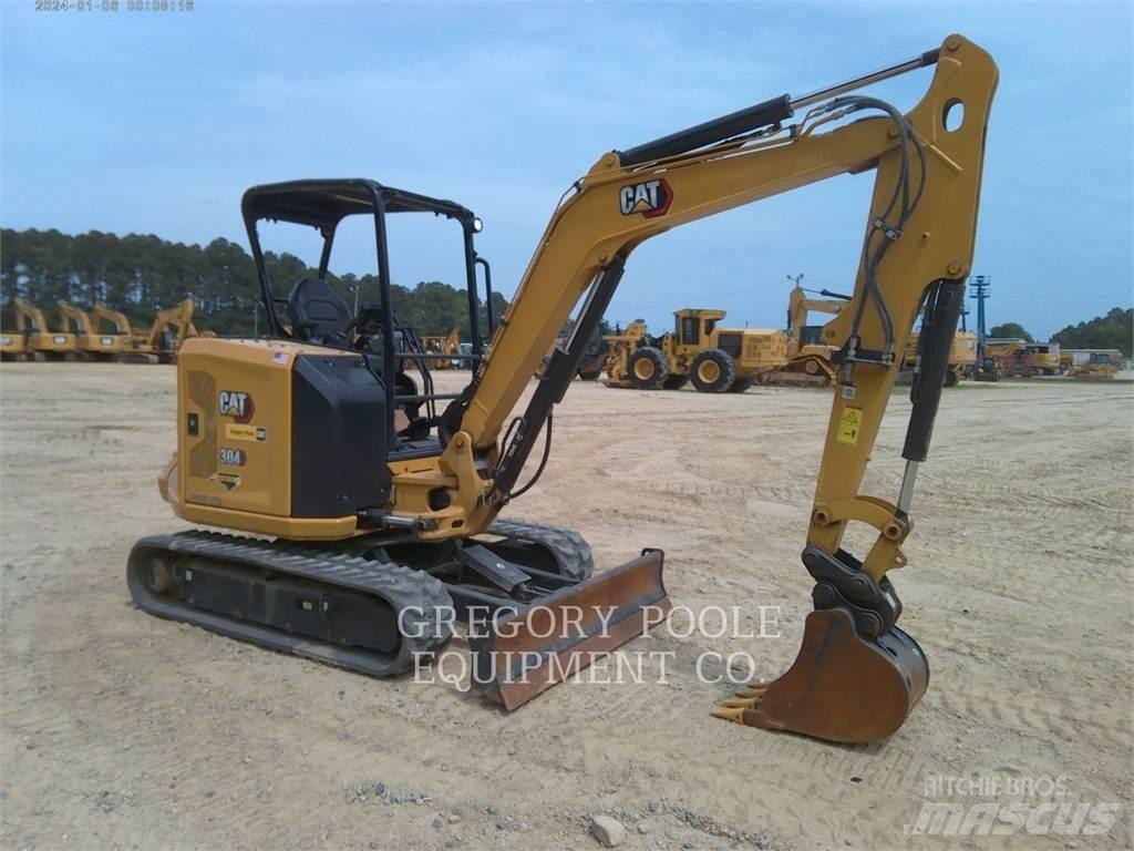 CAT 30407 Paletli ekskavatörler
