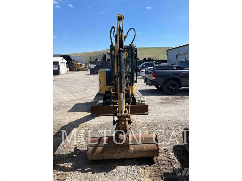 CAT 304DCR Paletli ekskavatörler